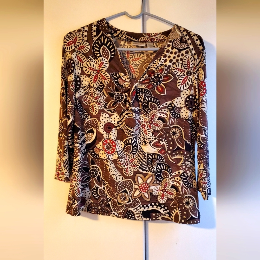 CHICO's Size 1 floral blouse
